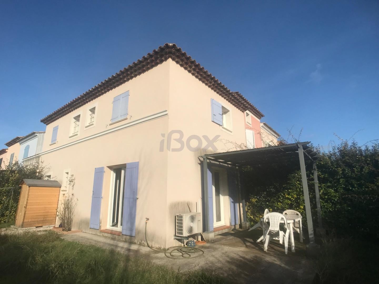 Maison Allée André Breton à Cuers