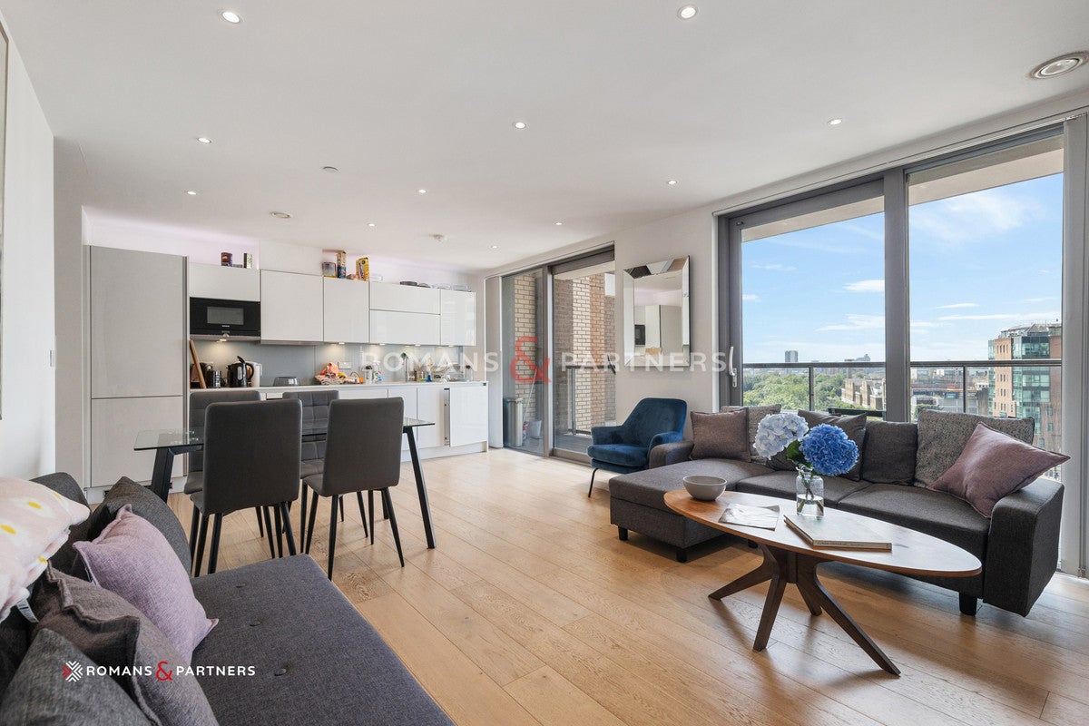 Flat Limeharbour in Greater London