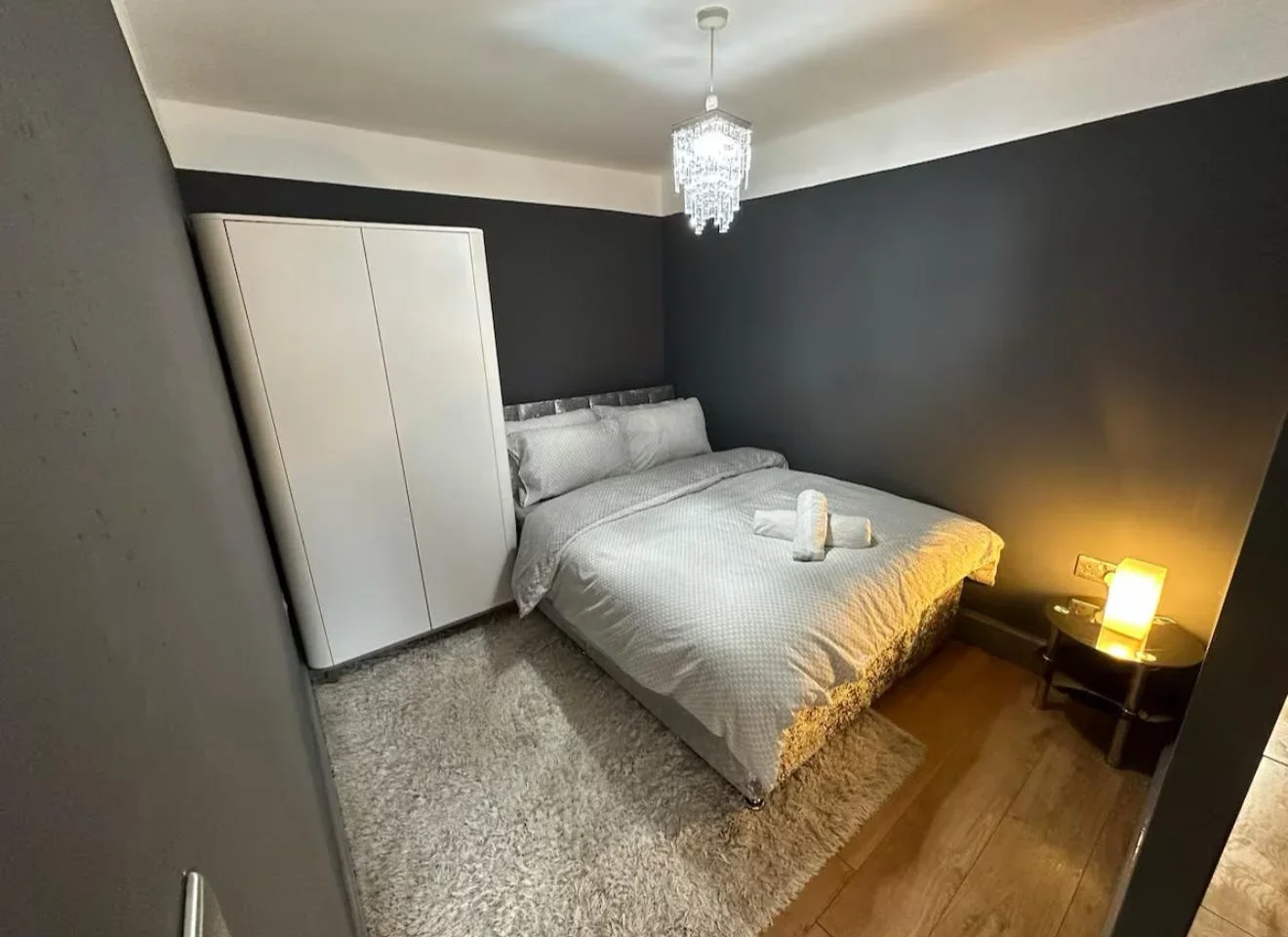 Flat Commonside East in Greater London