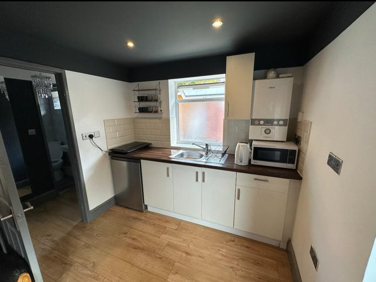 Flat Commonside East in Greater London