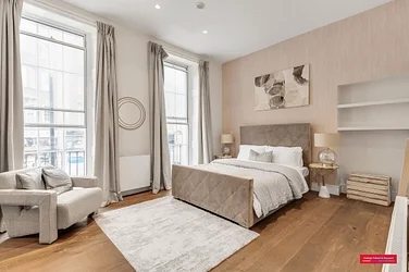 Flat Baker Street in City of Westminster