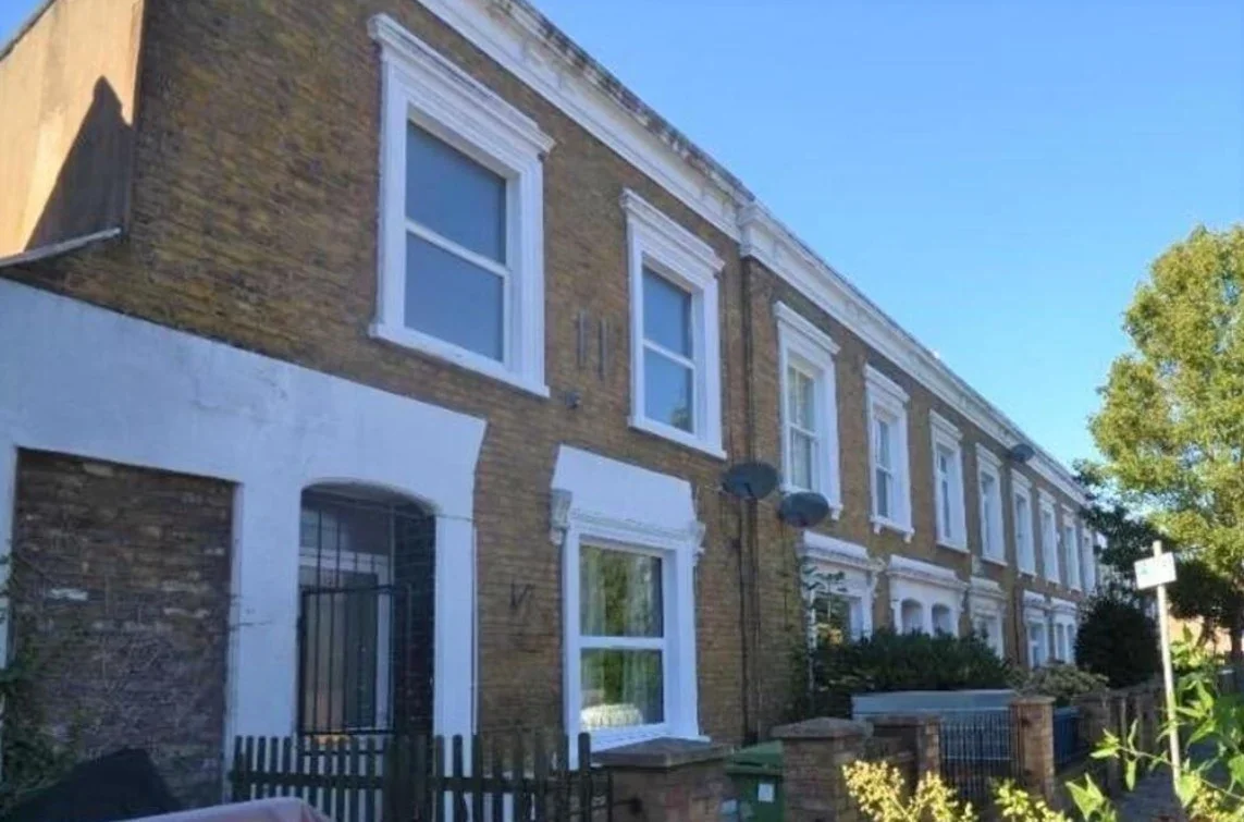 House Bellenden Road in Greater London