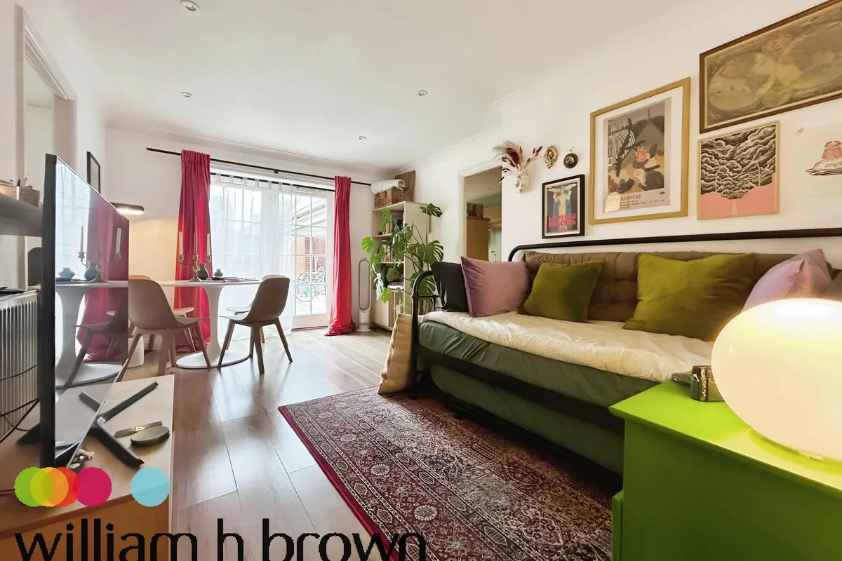Flat Edward Paxman Gardens in Colchester