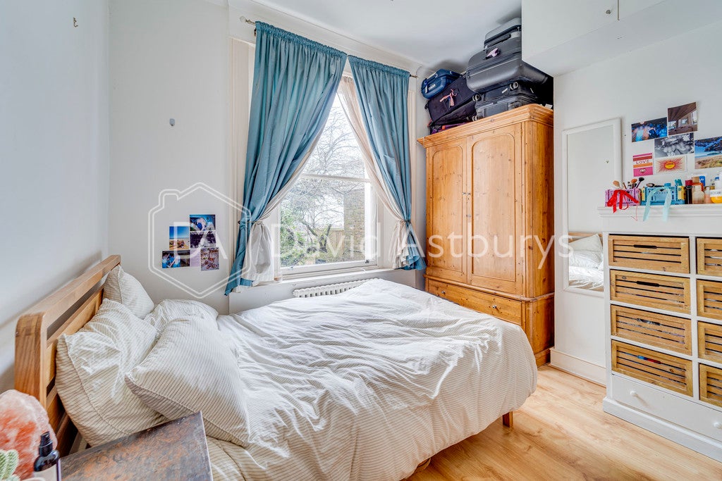 House Mildmay Park in Greater London