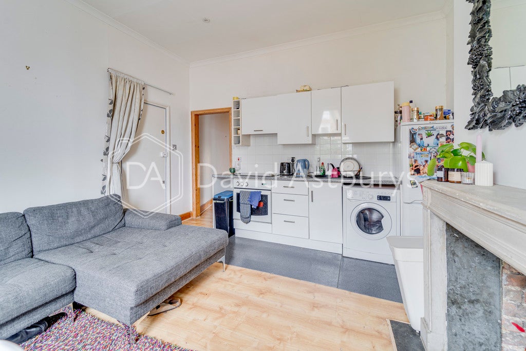 House Mildmay Park in Greater London