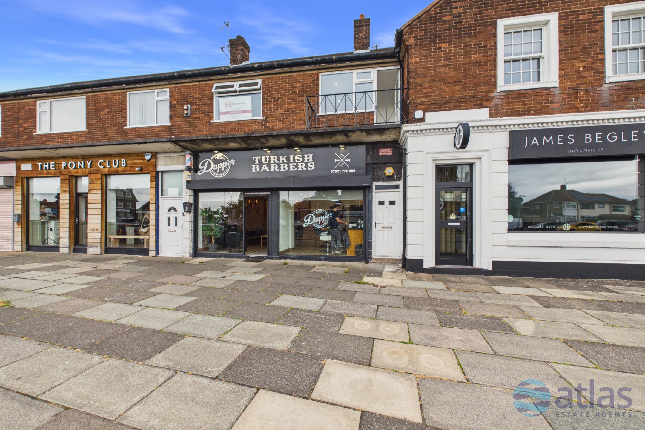 Flat Woodend Avenue in Liverpool