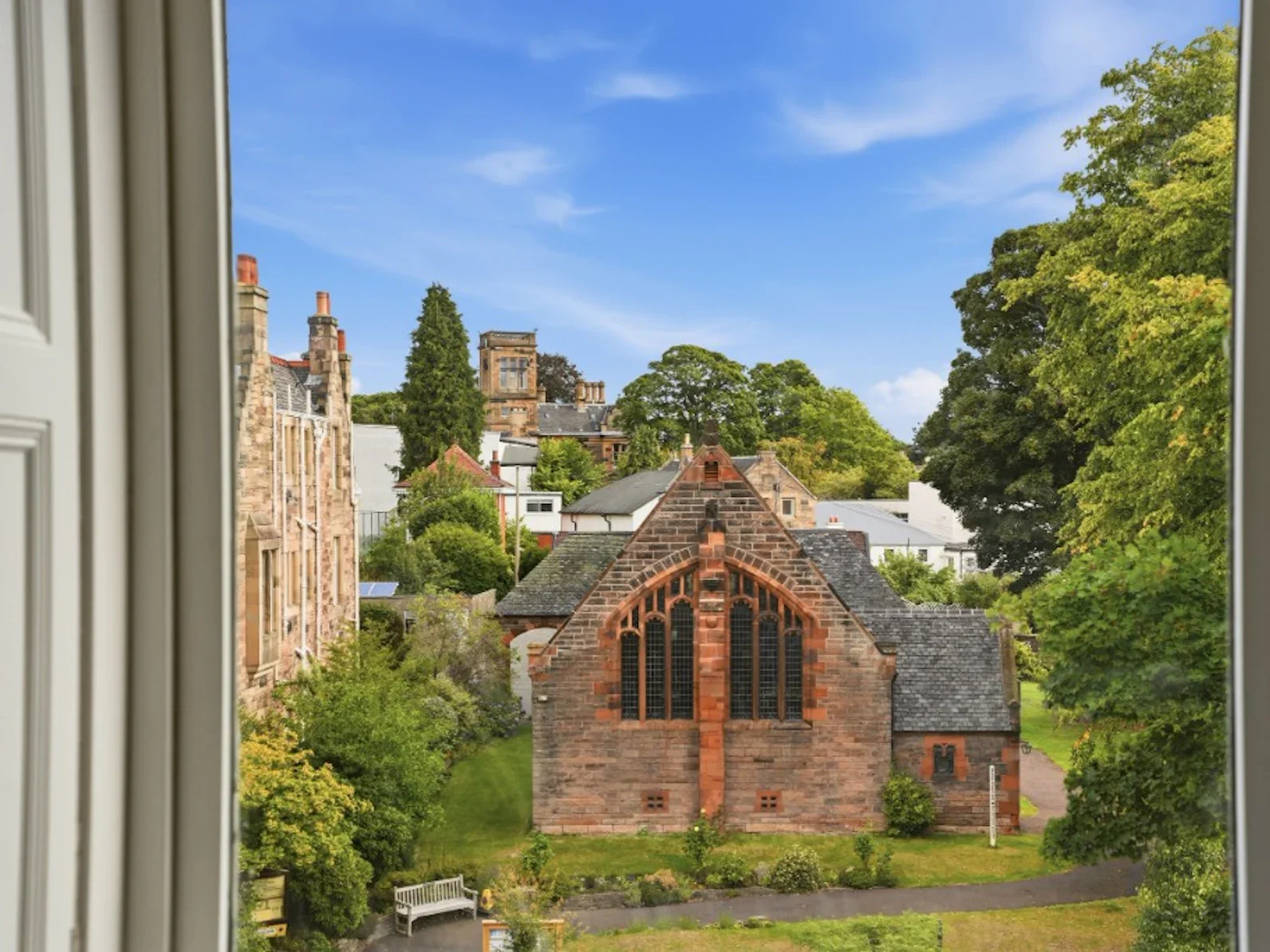 Flat Murrayfield Avenue in City of Edinburgh