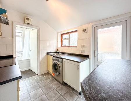 Flat St Albans Road in Watford