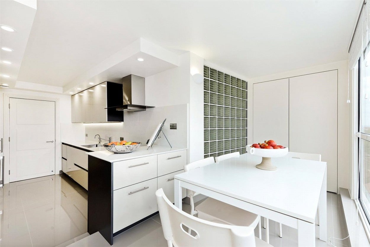 Flat St John's Wood Park in Greater London