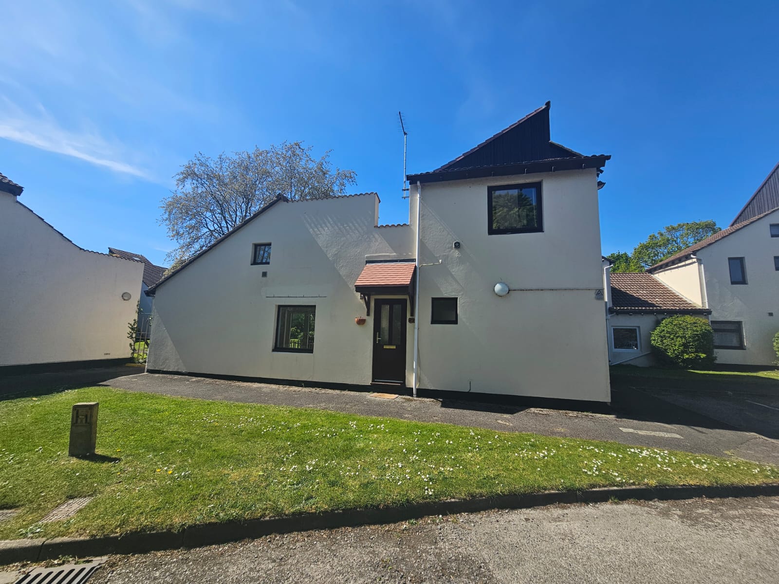 Flat Poole Road in Wimborne Minster