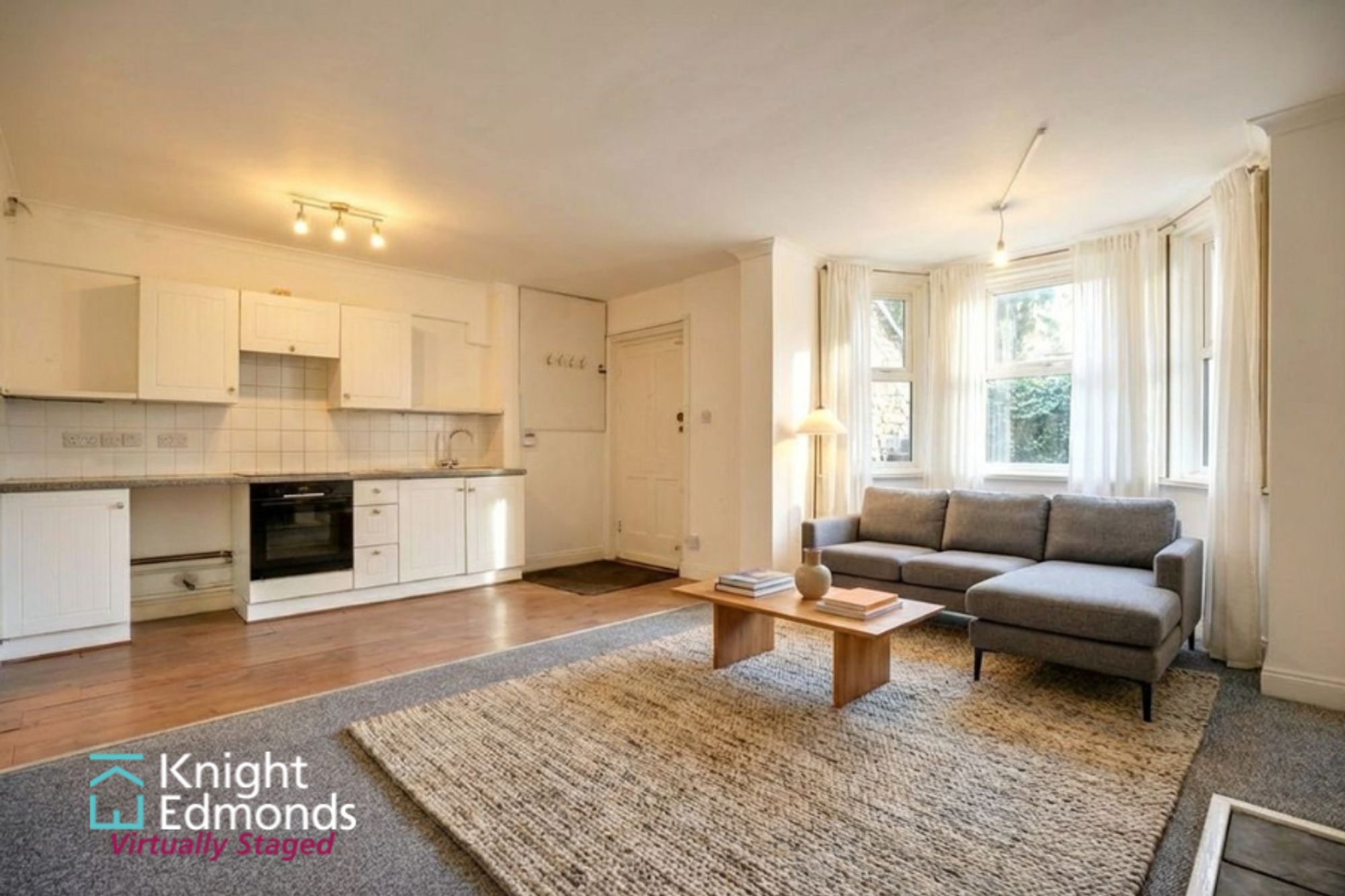 Flat Buckland Hill in Maidstone