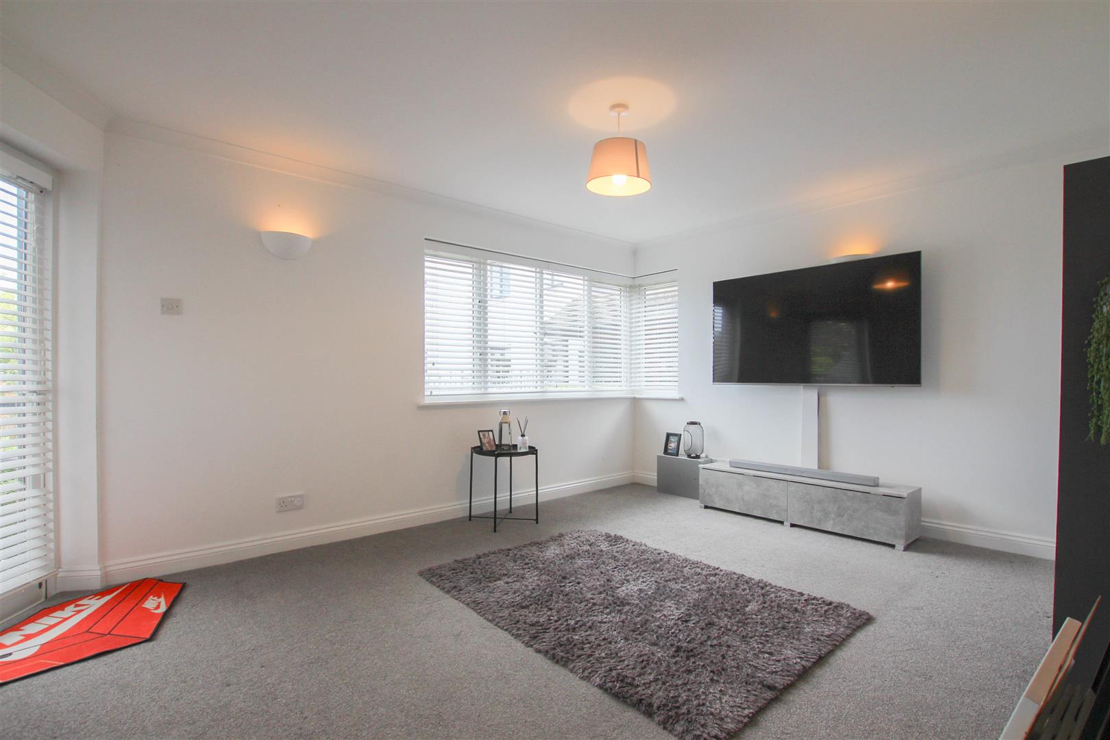 Flat Saffron Court in Uttlesford