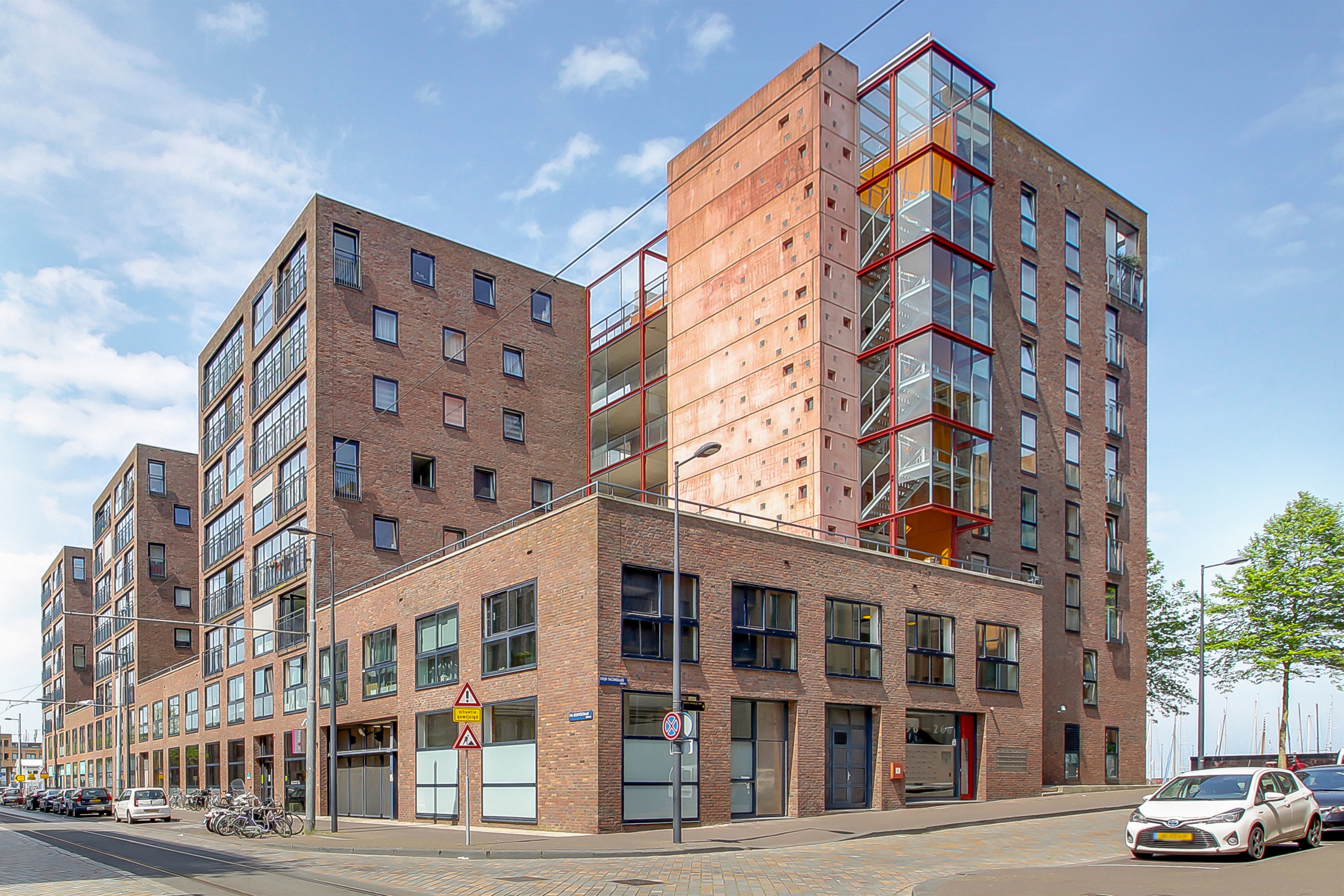 Appartement Krijn Taconiskade in Amsterdam