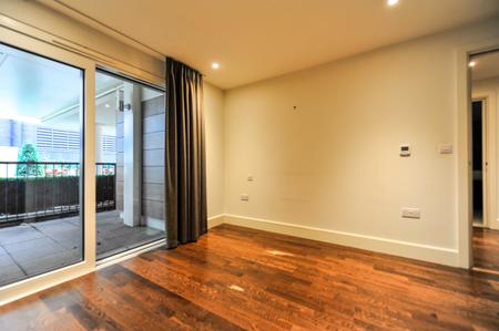 Flat May Bate Avenue in Greater London