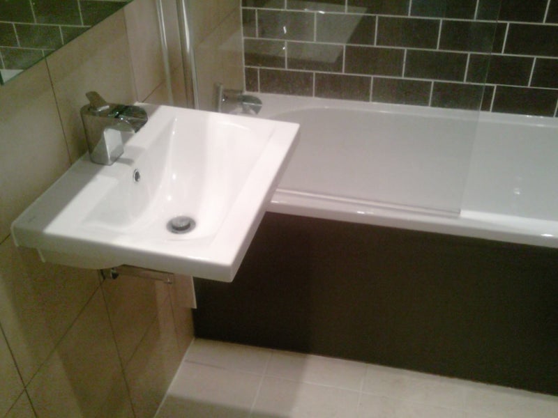 Room Fairfield Road in Greater London