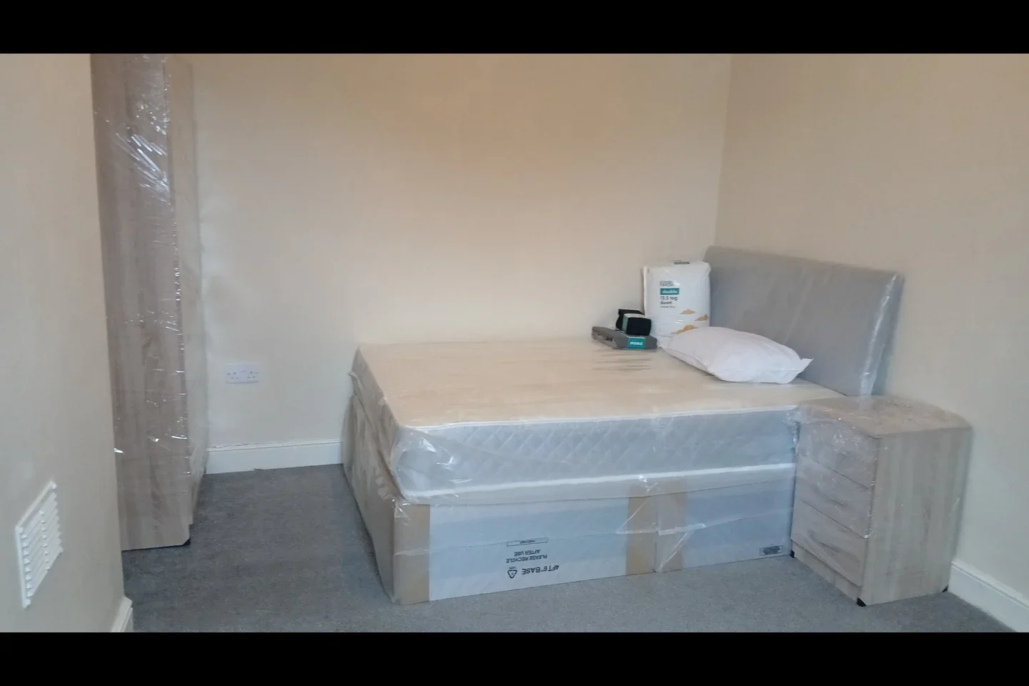 House Dove Close in Walsall