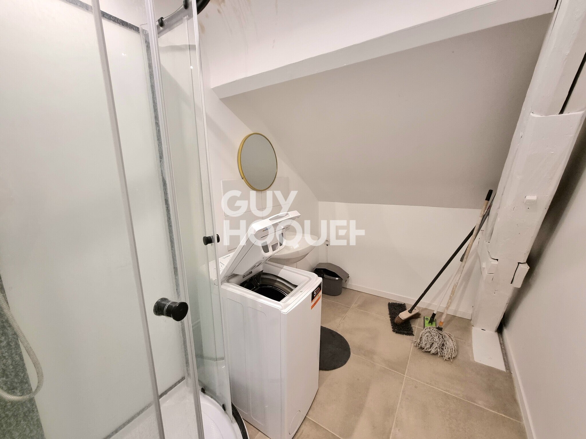 Flat Rue Esmery Caron in Dreux