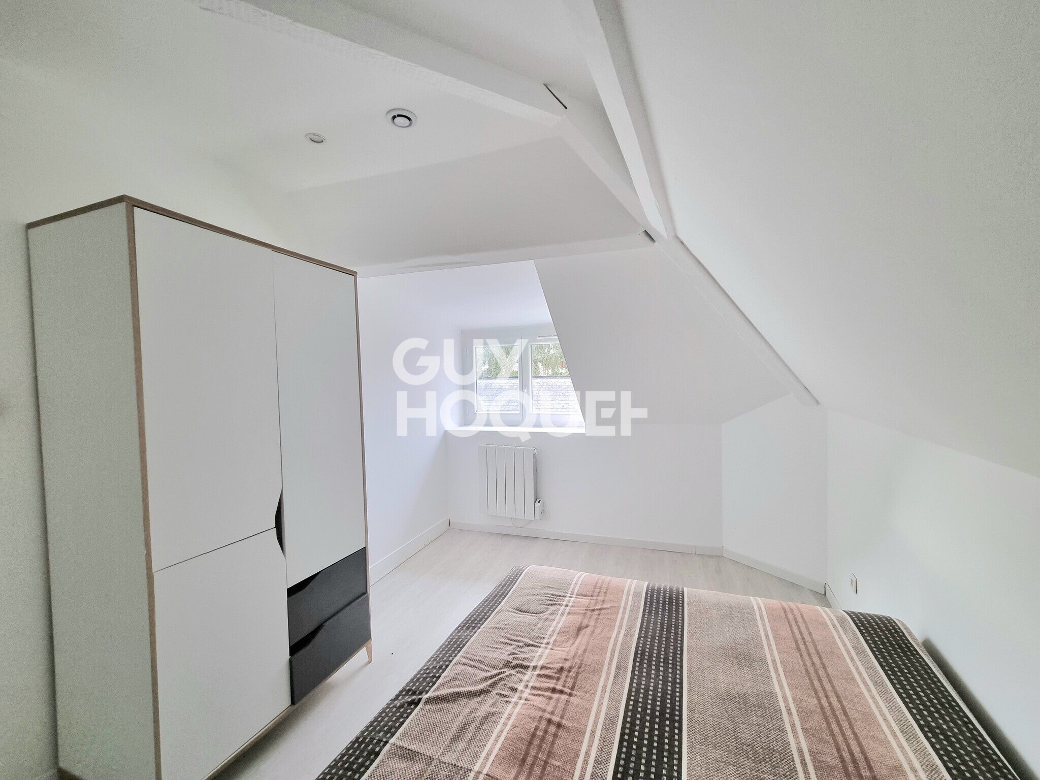 Flat Rue Esmery Caron in Dreux