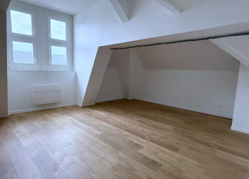 Flat Boulevard Pierre Brossolette in Laon