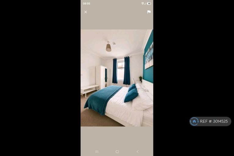 Room Janet Street in Cardiff