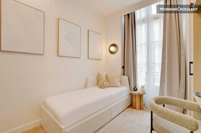 Appartement Rue des Moulins à Paris