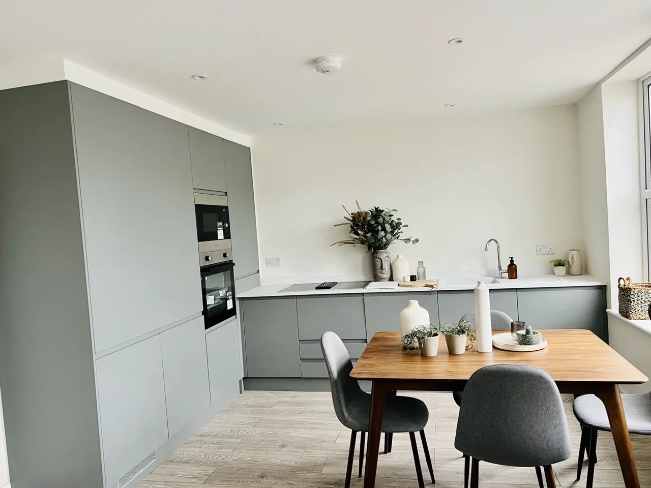 Flat Eversleigh Road in Greater London