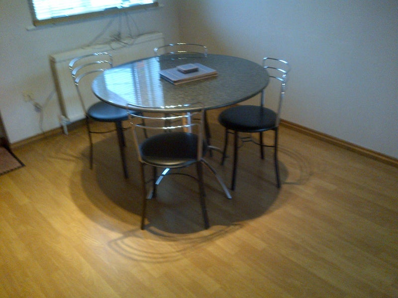 Room Marshall Close in Greater London