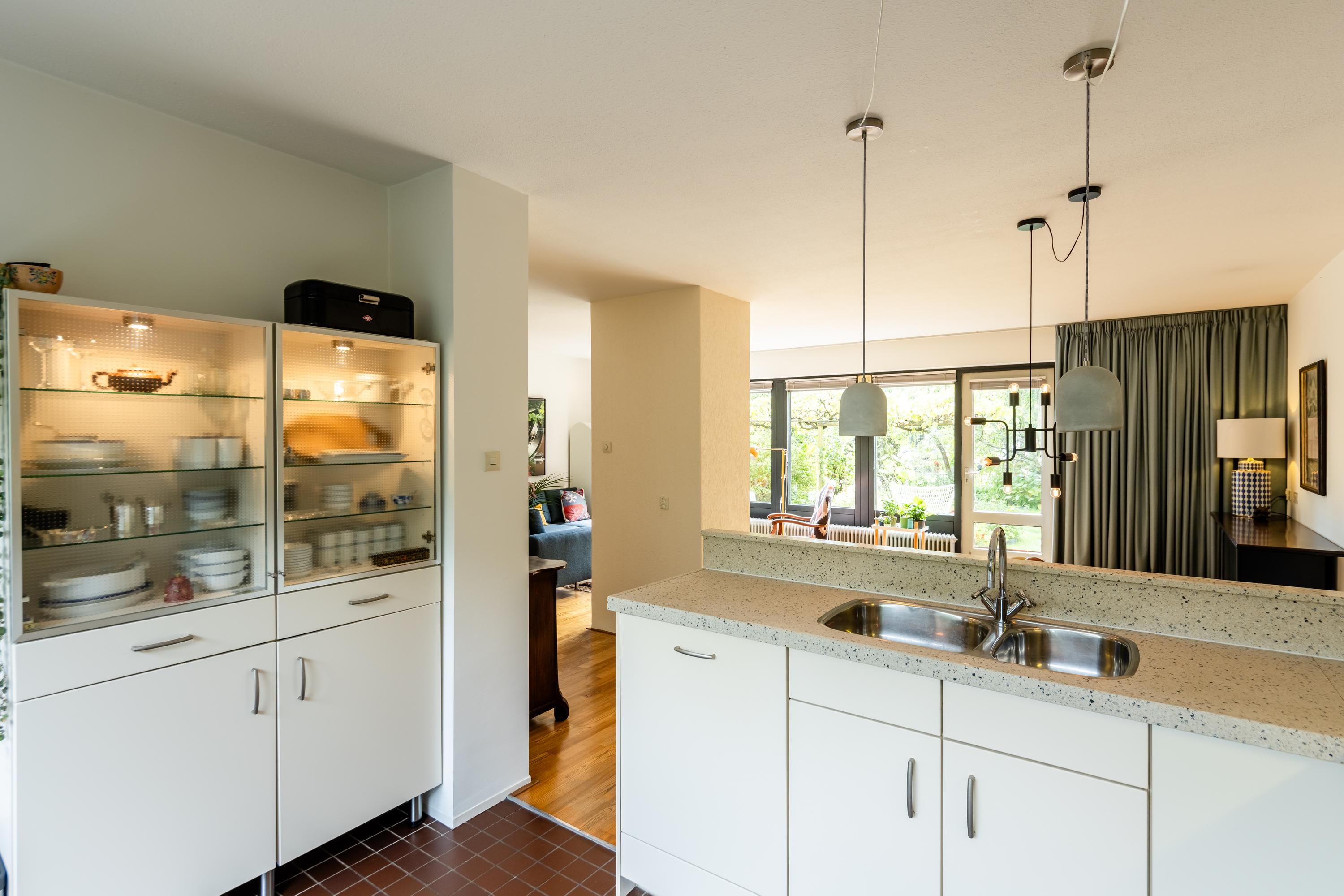 Tussenwoning te koop: Basilicumhof 34, Duivendrecht