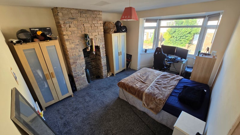 Room Alexandra Road in Newcastle upon Tyne