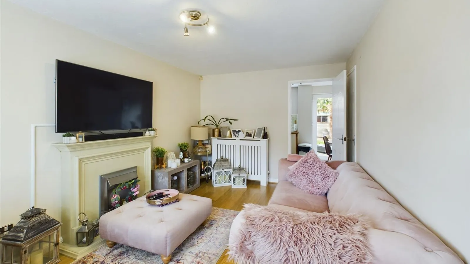 House Holbrook Close in Great Sankey