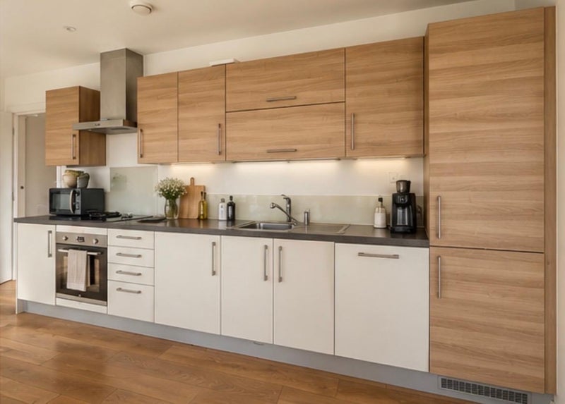 Room Cotall Street in Greater London
