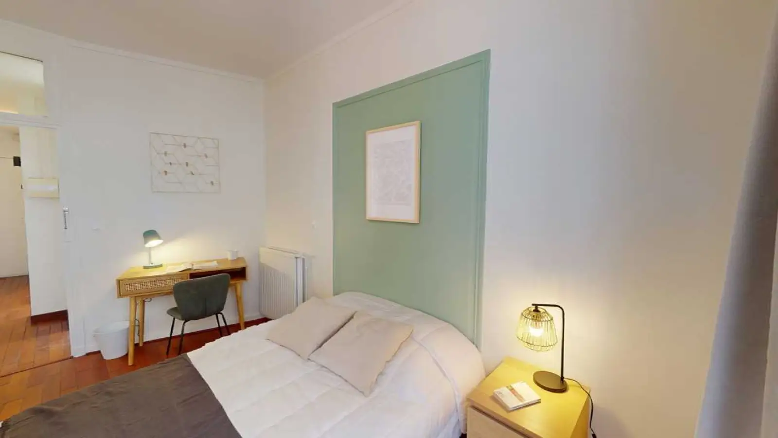 Flat Rue des Épinettes in Paris