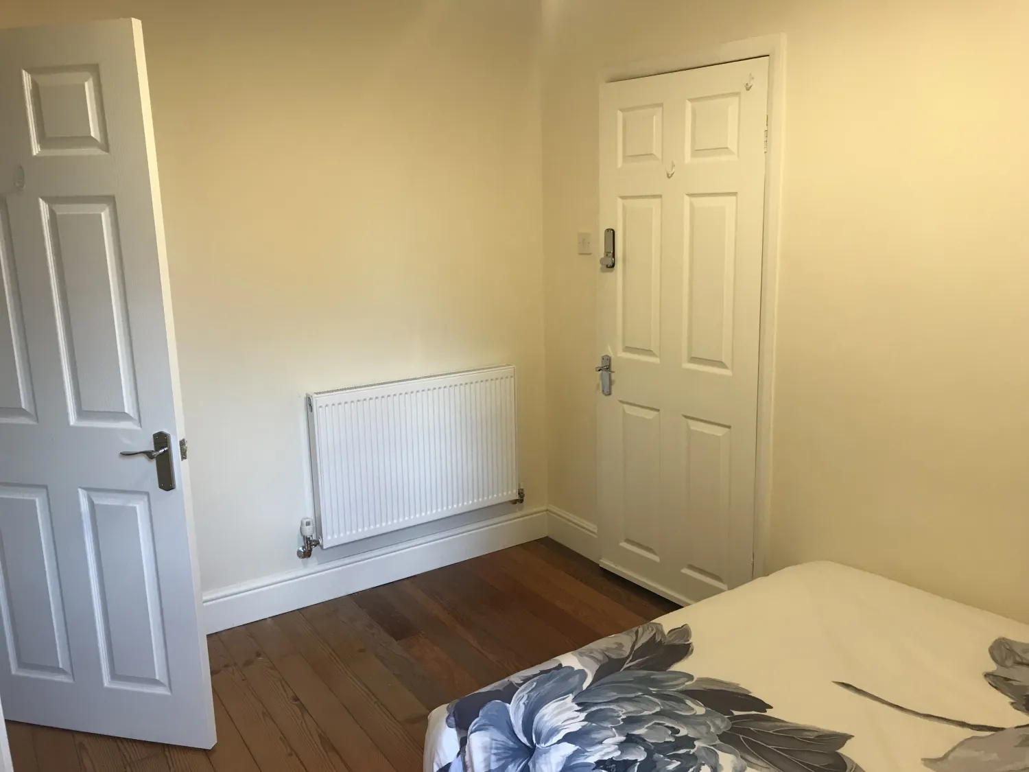 Room Desborough Road in Eastleigh