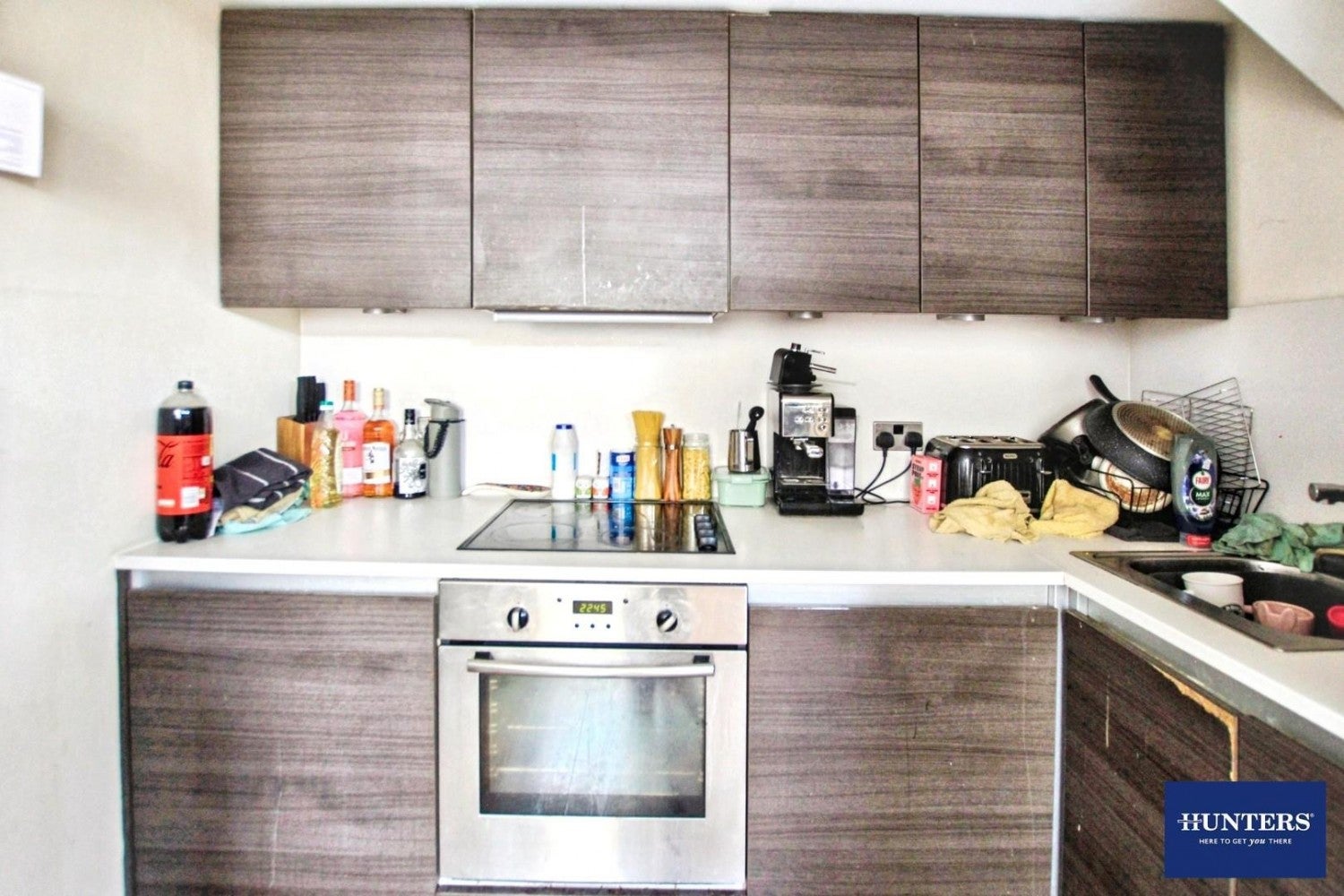 Flat Scoresby Street in Bradford