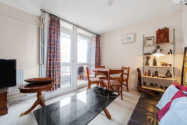 Flat Portland Street in Greater London