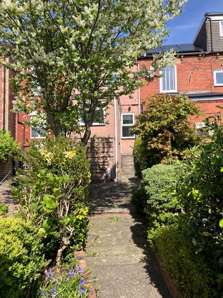 House Cresswell Street in Barnsley