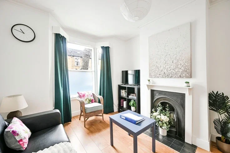 House Huddlestone Road in Greater London