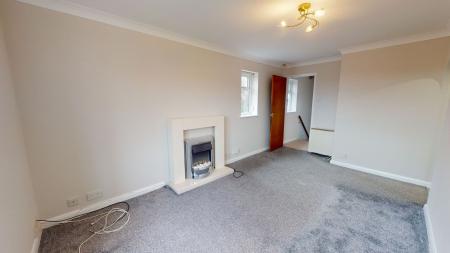 Flat Deanscroft Way in Stoke-on-Trent