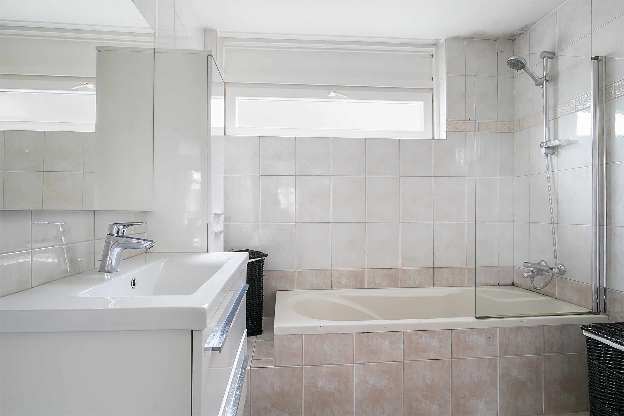 Tussenwoning te koop: Gascognehof 17, Eindhoven