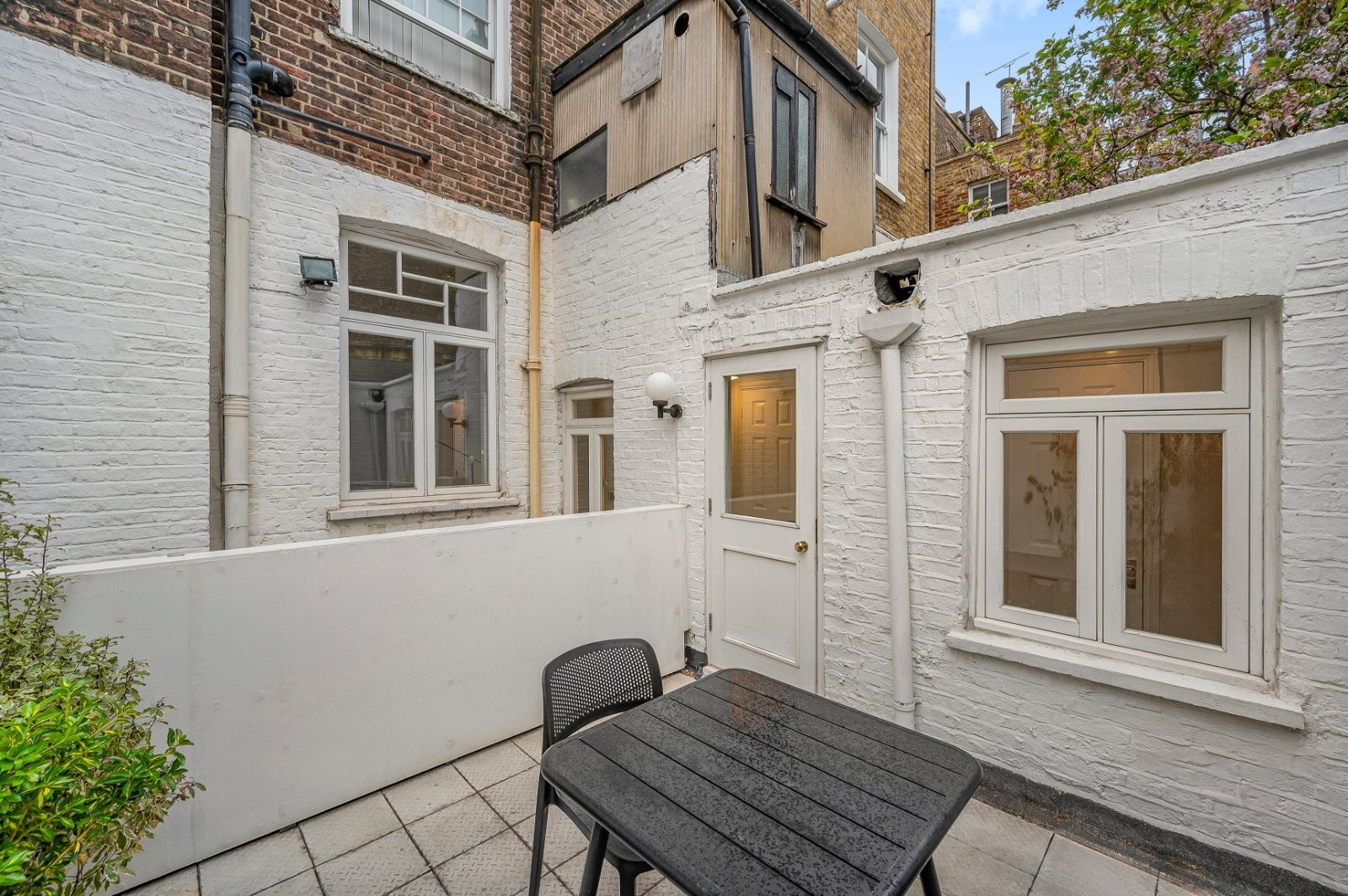 Flat Guilford Street in Greater London
