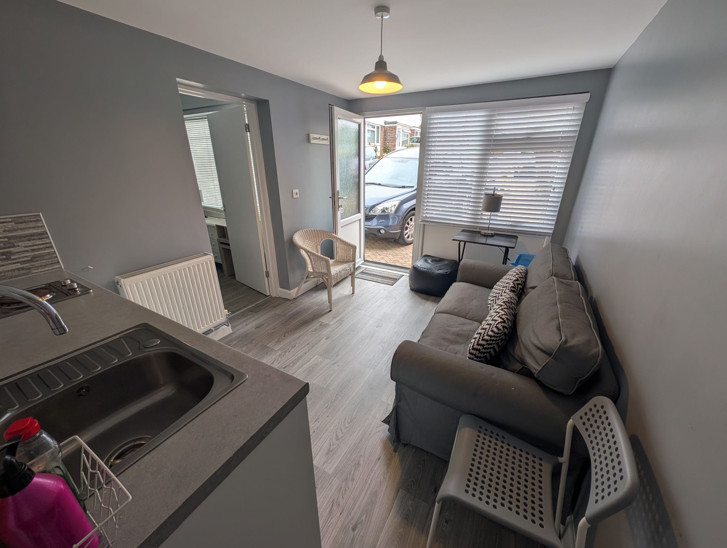 Flat Greenside Close in Bristol