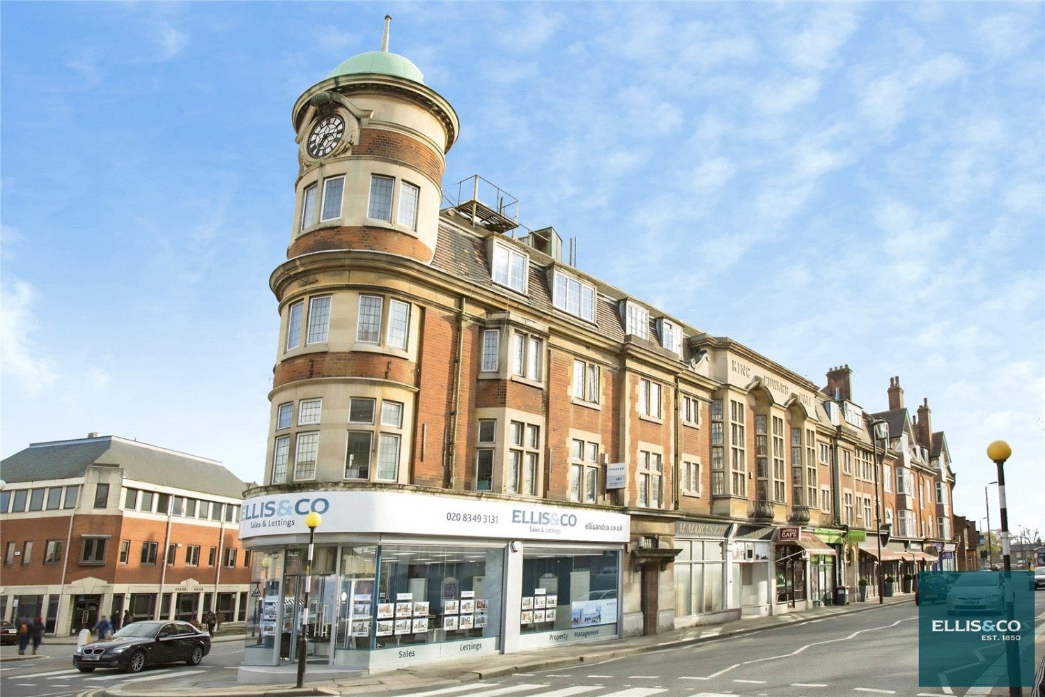 Flat Regent's Park Road in Greater London