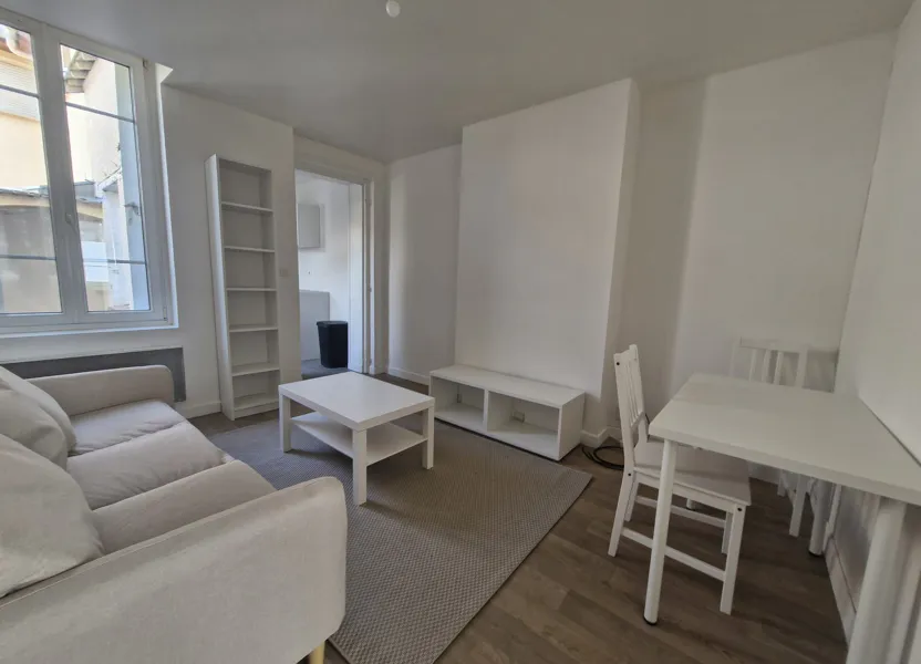 Flat Rue Lecointre in Reims