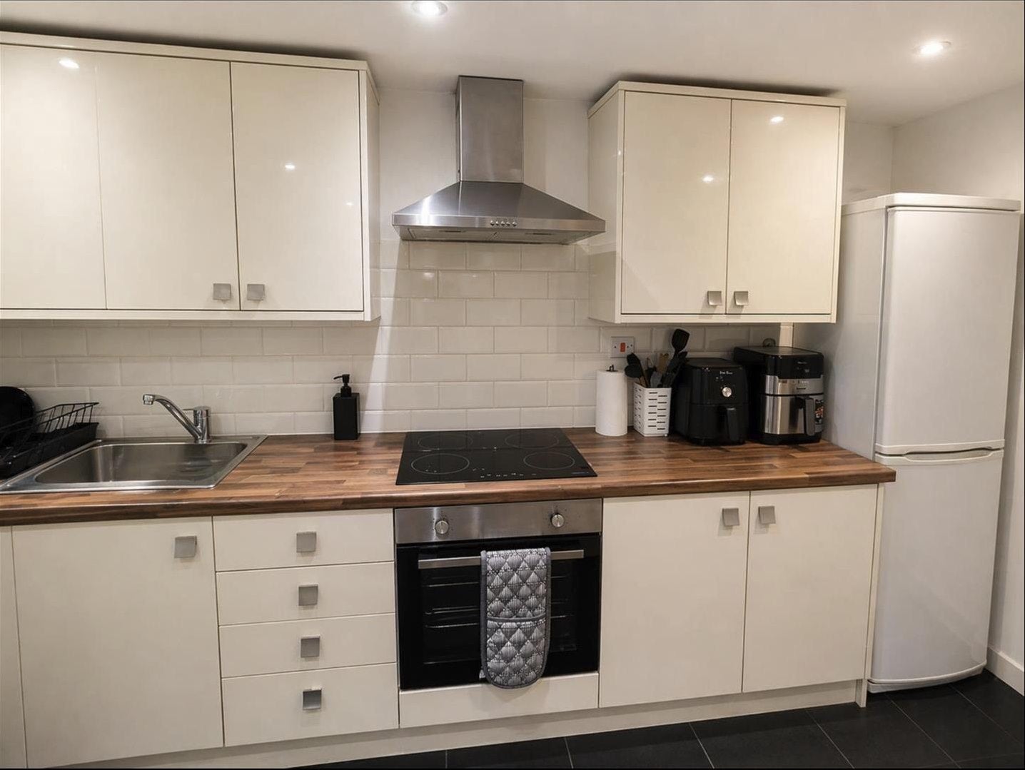 Flat Woodhouse Square in Leeds
