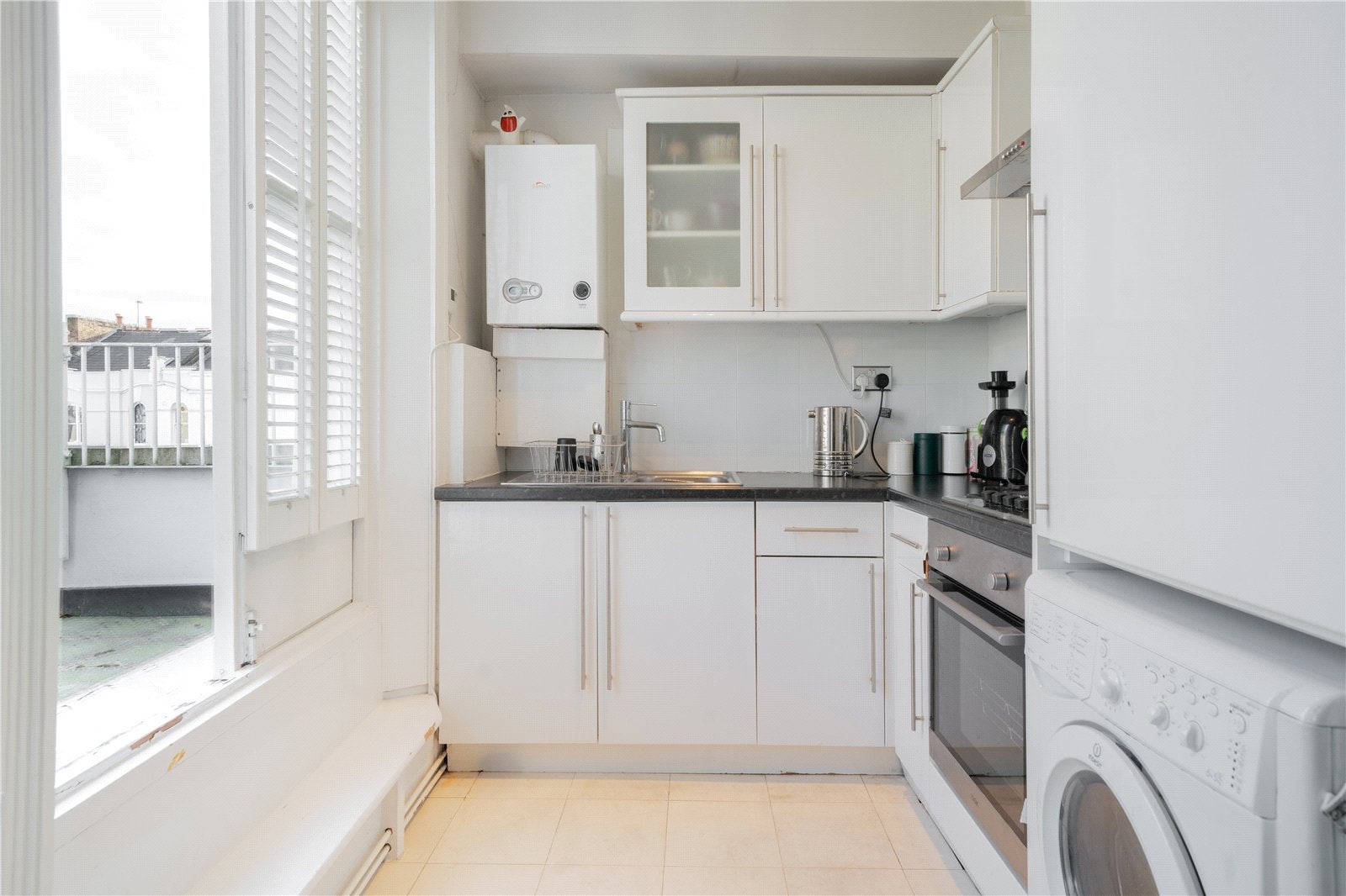 Flat Colville Square in Greater London