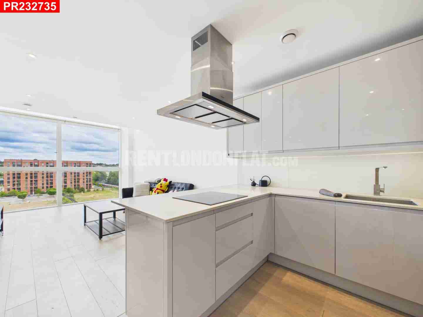 Flat Thonrey Close in Greater London