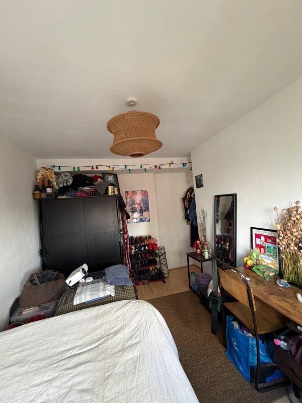 Room Pollard Street in Greater London