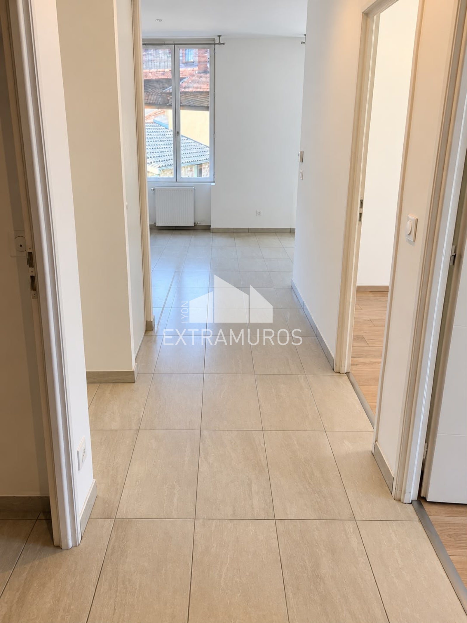 Flat Rue Michel Aulas in L'Arbresle