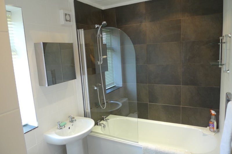 Room Langdale Gardens in Leeds