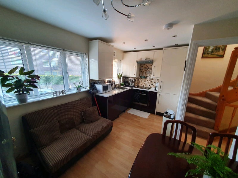Room Dewberry Street in Greater London